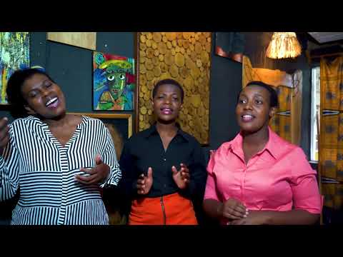 Nabonye umukunzi mwiza by Santa Voz  Singers(Official Video)