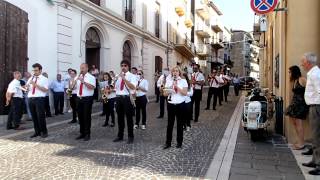 preview picture of video 'Banda dell'Accademia Musicale Sarabanda di Orsogna - National Emblem e Sor Nino'