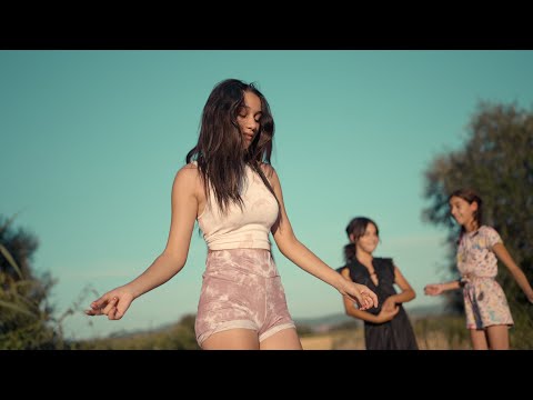 Castkovske cajenky - Tanecne cover video od LubkoBand