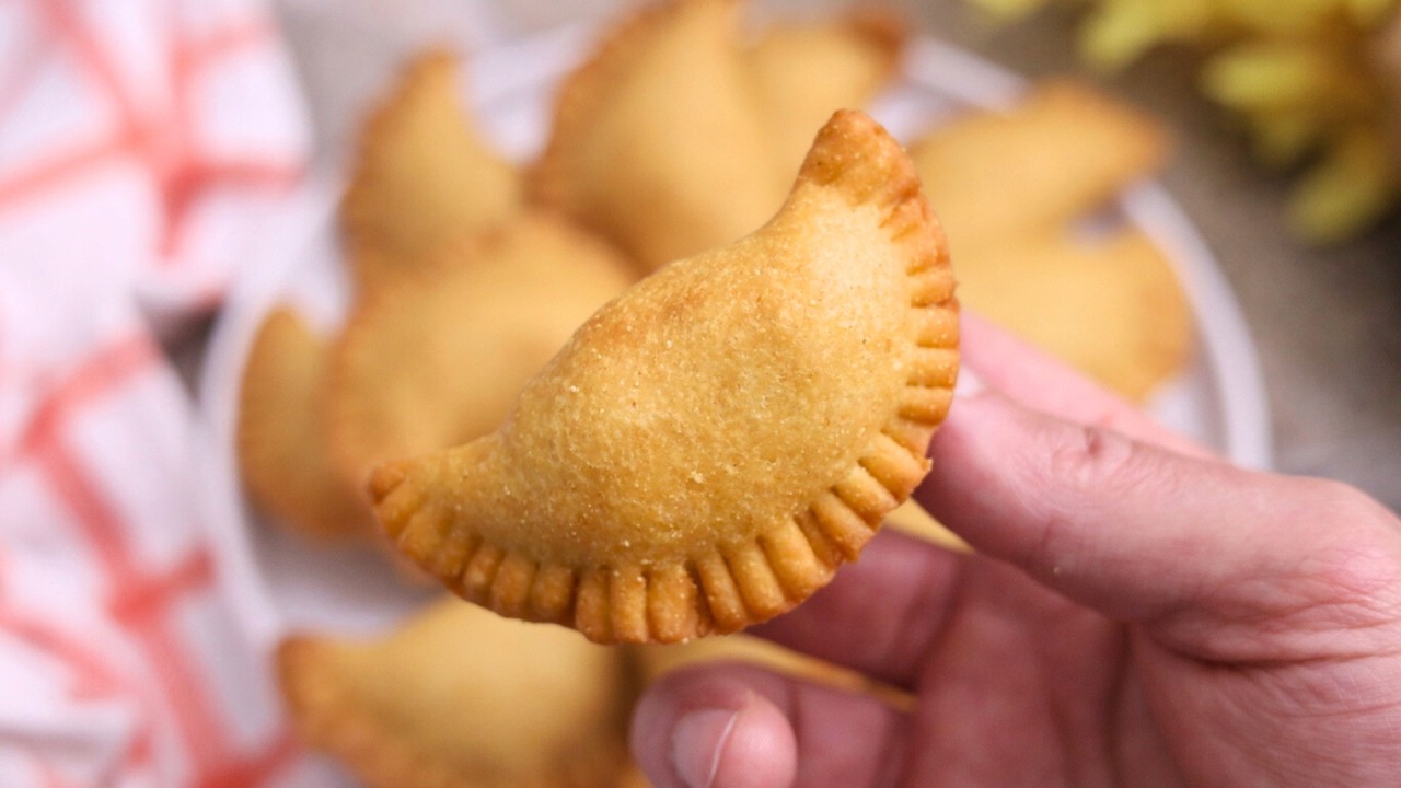 Can You Make CREAMY Chicken Empanaditas in 30 Minutes?