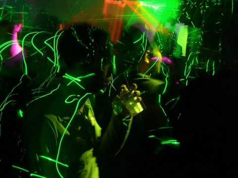 boomcardona & smokers area - zoltala moztro (original mix)