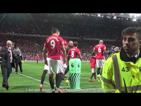 The Players come out the Tunnel  Manchester United 2 - Southampton 0 19.08.16