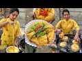 Extremely Brave Jyoti Didi Selling Cheese Vadapav in Nashik | Ulta Vadapav | Indian Street Food