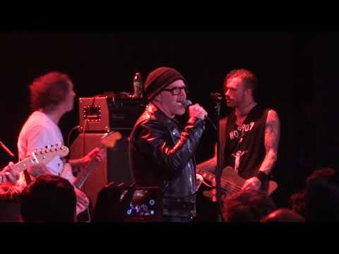 Corey Taylor & Friends: Part 5. Clampdown (The Clash), Touch Too Much (AC/DC)