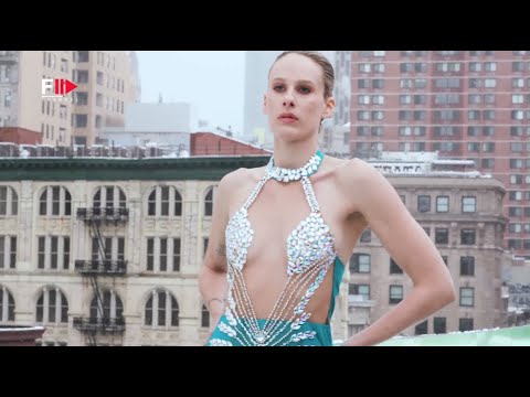 FLYING SOLO SHOW #3 Fall 2022 New York - Fashion Channel