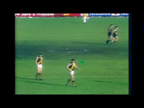 Half Time 1984 Round 14