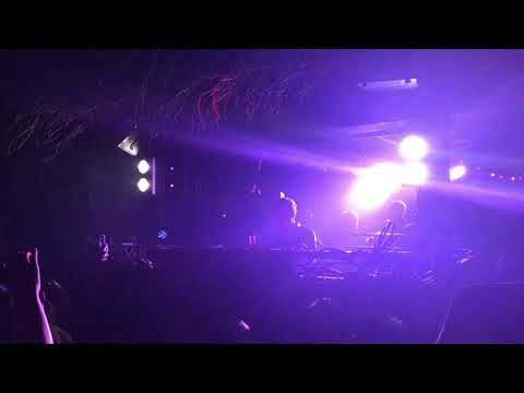 Simon Vuarambon @ Desert In Me [JET BA] 27.04.19