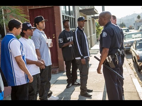 Mark Kermode reviews Straight Outta Compton