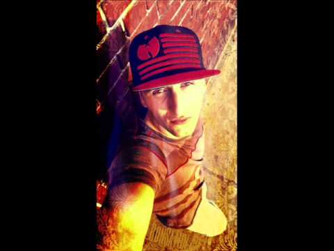 BonSaTon - Me Ujqi [Solo]