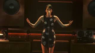 Download lagu Sienna Spiro-Great Expectation (new song) @ Roundhouse, Camden, 19th May 2026 mp3
