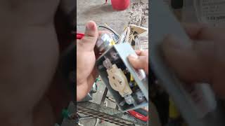 Como instalar un Conector Liquidtight