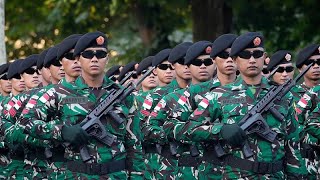 Download lagu Indonesian forces rehearse for historic Bastille Day parade in Paris mp3