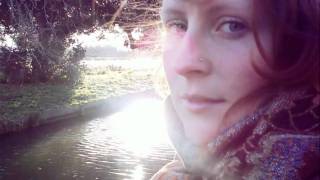 Allo, Darlin' - Will you please spend New Year's with me?