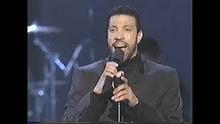 LIONEL RICHIE - &quot;DON&#39;T WANNA LOSE YOU&quot; - LIVE - HD.