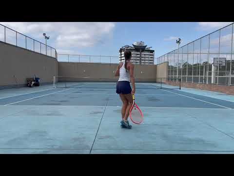 Carolina de Souza - Munn Sports Management