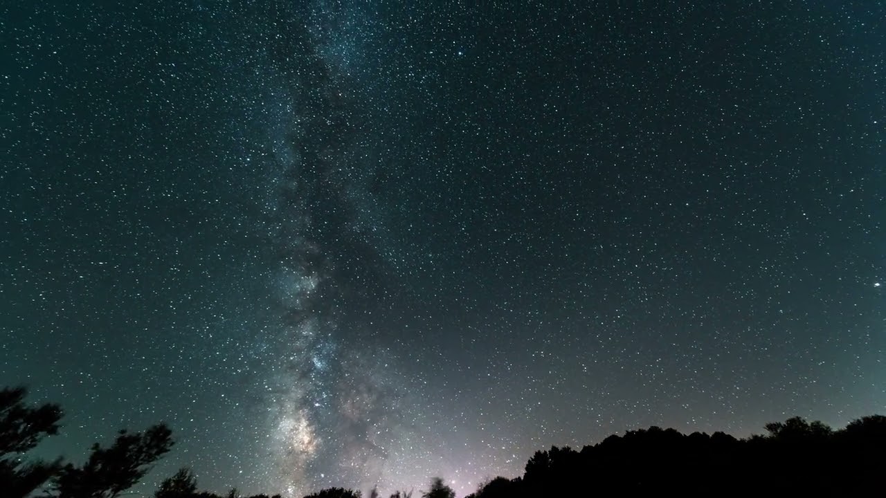 Breathtaking 4K Night Sky Time Lapse with Milky Way Galaxy - Free Stock Footage Download!