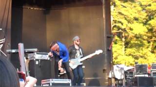 Neon Trees 08/30/11 - &quot;Helpless&quot;