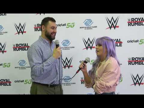 Candice LeRae Went Viral Because Of Her Lumbar Check!!