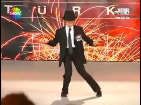 12 YEAR-OLD SHOCKS Judges with AMAZING Michael Jackson Dance | WOW