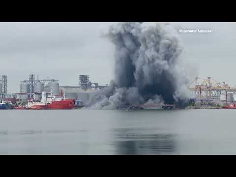 羅馬尼亞黑海港口驚傳海上無人機爆炸！ (Marine drone explodes in Romanian Black Sea port)