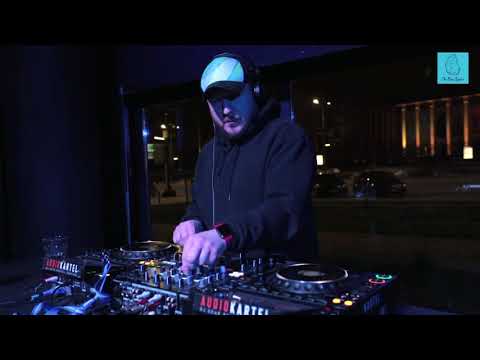 The Blue Oyster: Mart Ceiner / 27.01 / 18 - 19