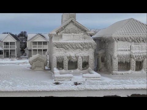 Fort Erie officials ask tourists to stay away during storm cleanup