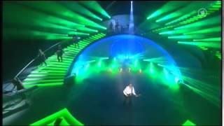 HQ   Chris de Burgh   Chris De Burgh   Waiting For The Hurricane 13 10 2012