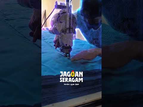 Proses Cutting Kain di Jagoan Seragam