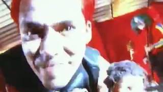 Víctimas Del Doctor Cerebro - Muñeca (Video Oficial)