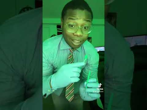 Dr. Hard – hier, um Ihre Zähne zu reparieren #asmr #shorts