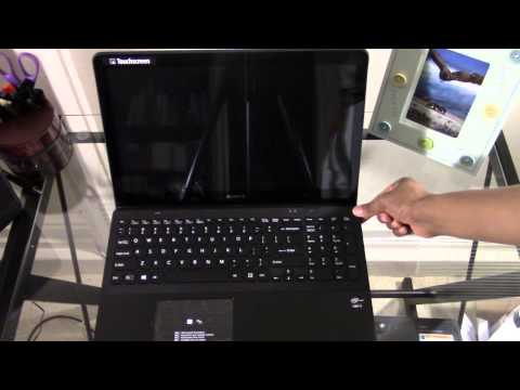 Unboxing: Sony Vaio Fit 15