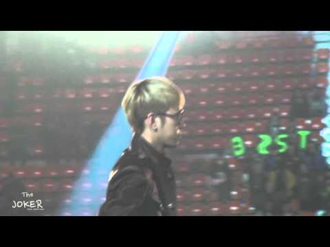 [Fancam] 111124 BEAST Junhyung - ending @ 2011 Melon Music Awards