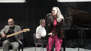 Time after time - The Dream Team