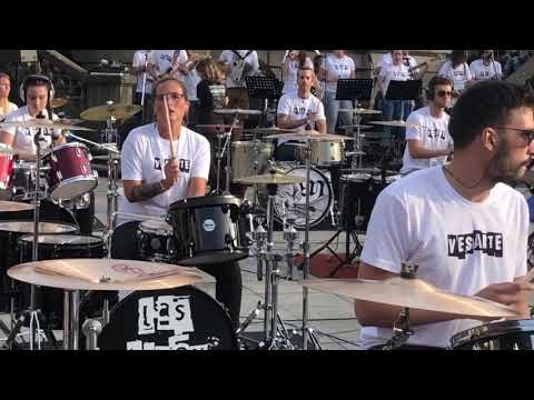 Huntza  - Aldapan gora (drum cam live)