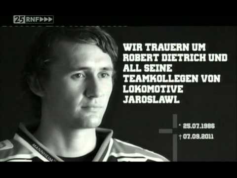DEL 11-12 Adler Mannheim - Zum Tod von Robert Dietrich