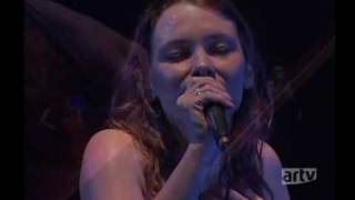 Lhasa De Sela Quebec 2005 - Soon this place will be too small.avi