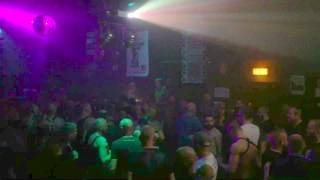 ドイツ・ベルリンの熊系ゲイイベント（EASTER BEARDANCE 2017）