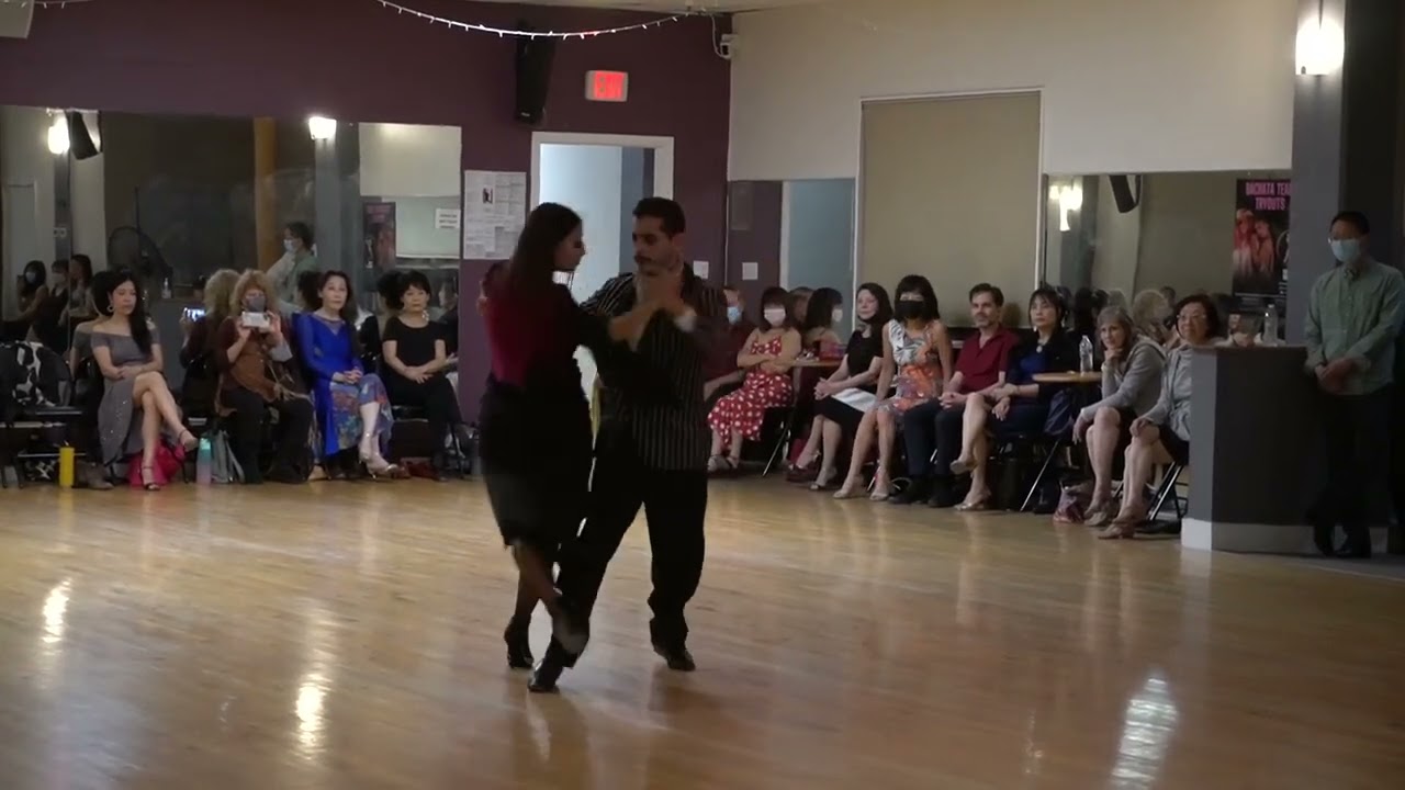 Video thumbnail for Juan David Bedoya & Analia Centurion "Addams Family" Tango/Milonga Demo 2022 May "Friday the 13th"