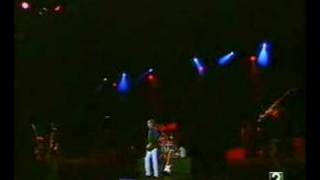 LOS SECRETOS; buena chica + colgado