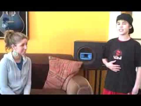 Justin flirting with Esmée Denters Justin Singing