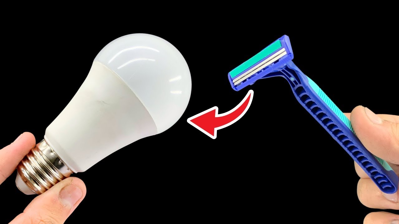 How to repair LED bulbs with just a common Gillette shaver! Useful DIY idea!