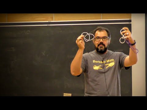 Nudos, espejos y piñatas (José Luis Cisneros)