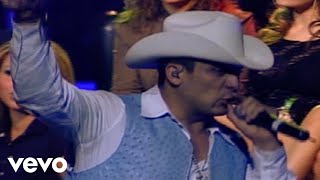 Valentín Elizalde - Popurrí: El Palo Verde / El Son De Los Aguacates (En Vivo)
