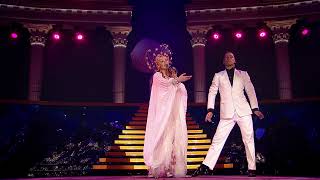 Kylie Minogue - Everything is Beautiful (Live Aphrodite: Les Folies Tour 2011) HD