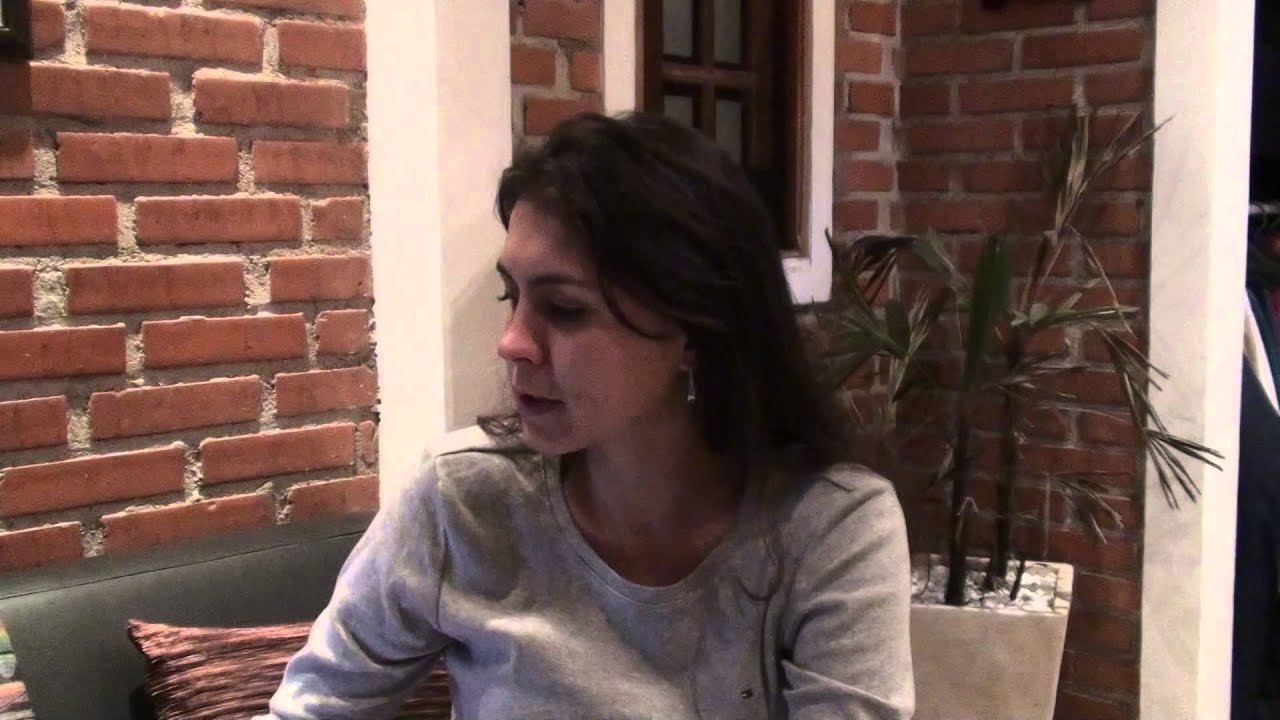 Como apresentar meu TCC - Professora Emanuelle Milek