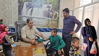 Download lagu Fulfilling a Father’s Duty: From Reza’s Illness in a Nomadic Family to the Doctor’s Visit mp3