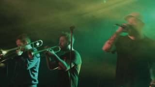 Kamufle &quot;Sorunumuz Var&quot; Live Performans @dorockxl