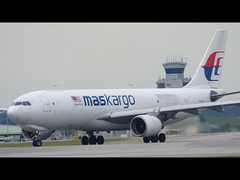 MAS CARGO A330-223F 9M-MUA TAKE OFF FROM KUALA LUMPUR RUNWAY 14R KUL/WMKK