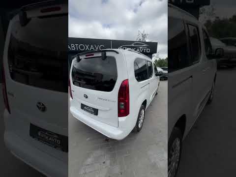 фото toyota proace i 0