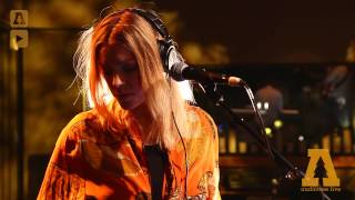 Elenowen - Desert Days | Audiotree Live